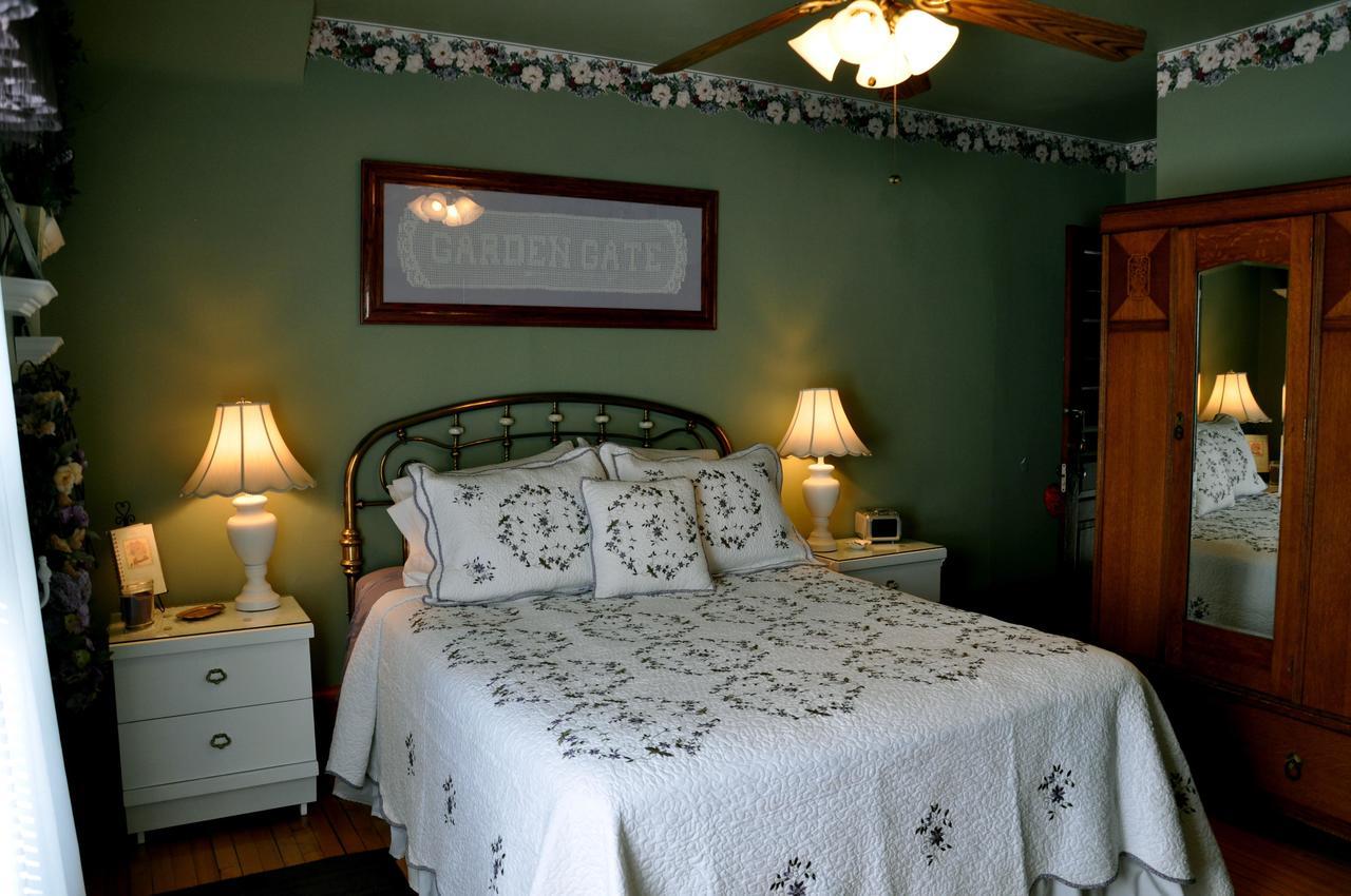 Bed and Breakfast Garden Gate Sturgeon Bay Esterno foto